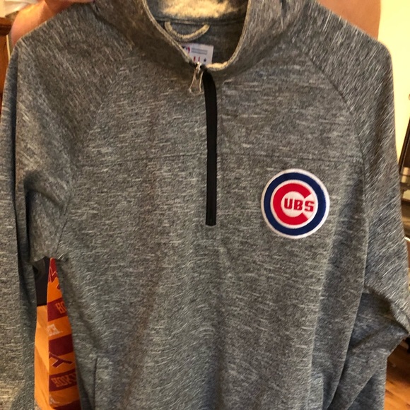 Other - Cubs quarter zip men’s shirt
